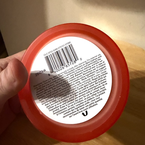 Olehenriksen BeamCream smoothing body moisturizer with AHAs 190 mL NEW - Picture 5 of 5